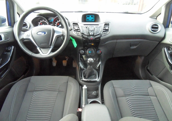 Ford Fiesta cena 32900 przebieg: 36000, rok produkcji 2015 z Zelów małe 232